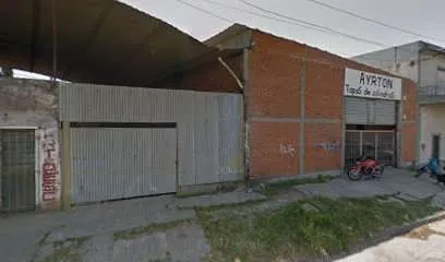 luis limpia tapizados - Lavadero de autos en el partido de Campana - Campana
