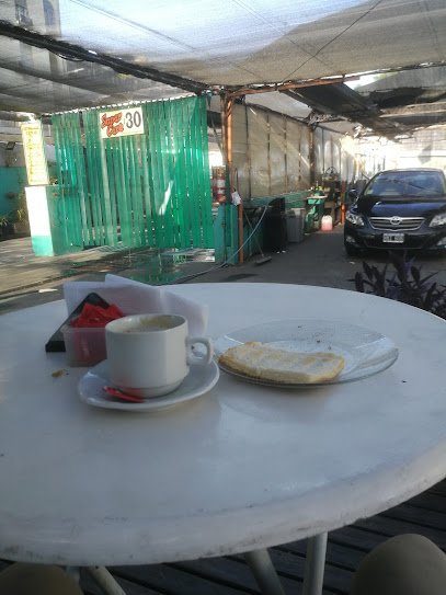 Aquí Garay - Lavadero de autos en el barrio de Puerto Madero - CABA