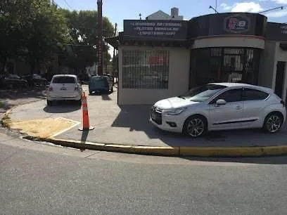 R8 CAR WASH - Lavadero de autos en el partido de Lanús - Lanús